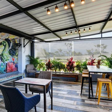 بيت شباب International House Co-Living ميديلين المظهر الخارجي الصورة