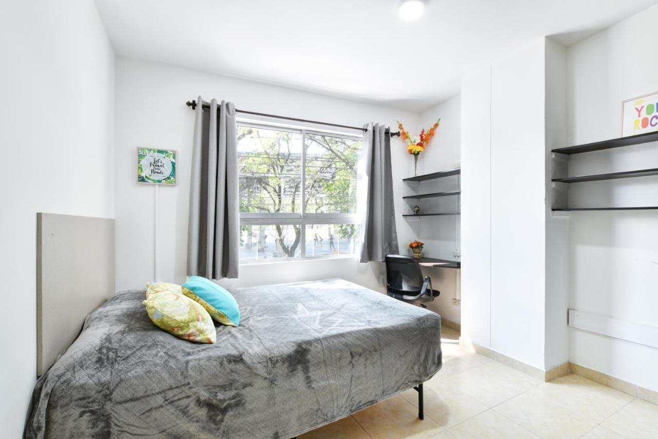بيت شباب International House Co-Living ميديلين المظهر الخارجي الصورة